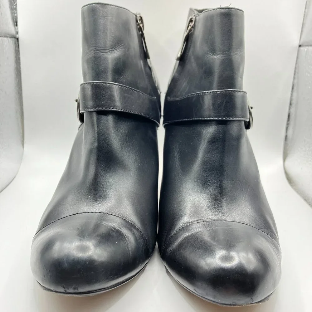 Gorgeous Max Studio RALLY Boots Genuine Fine Black Leather Ankle Boots Size 9